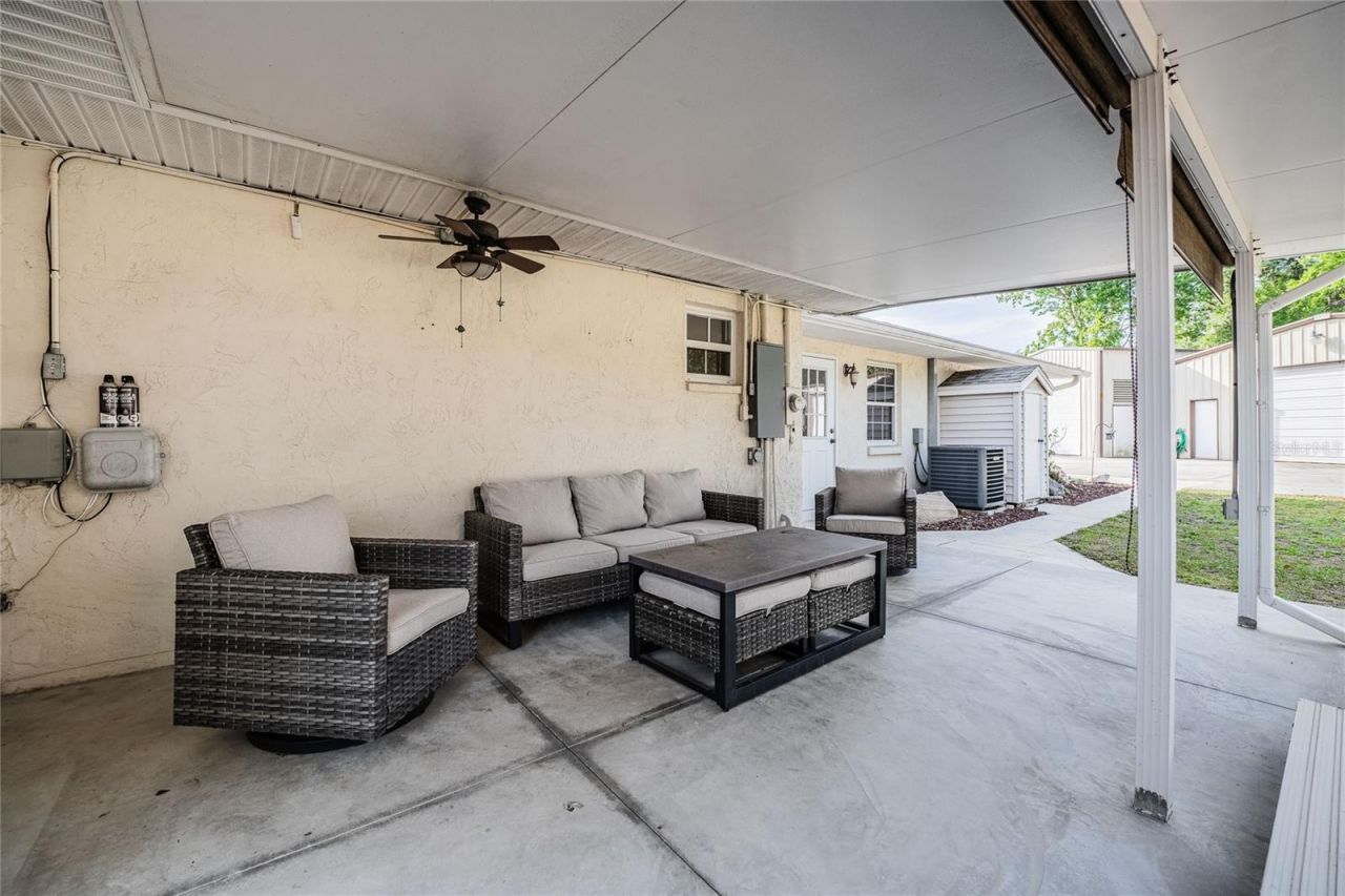 5905 Whispering Pines Road, Lakeland, FL 33811 Photo