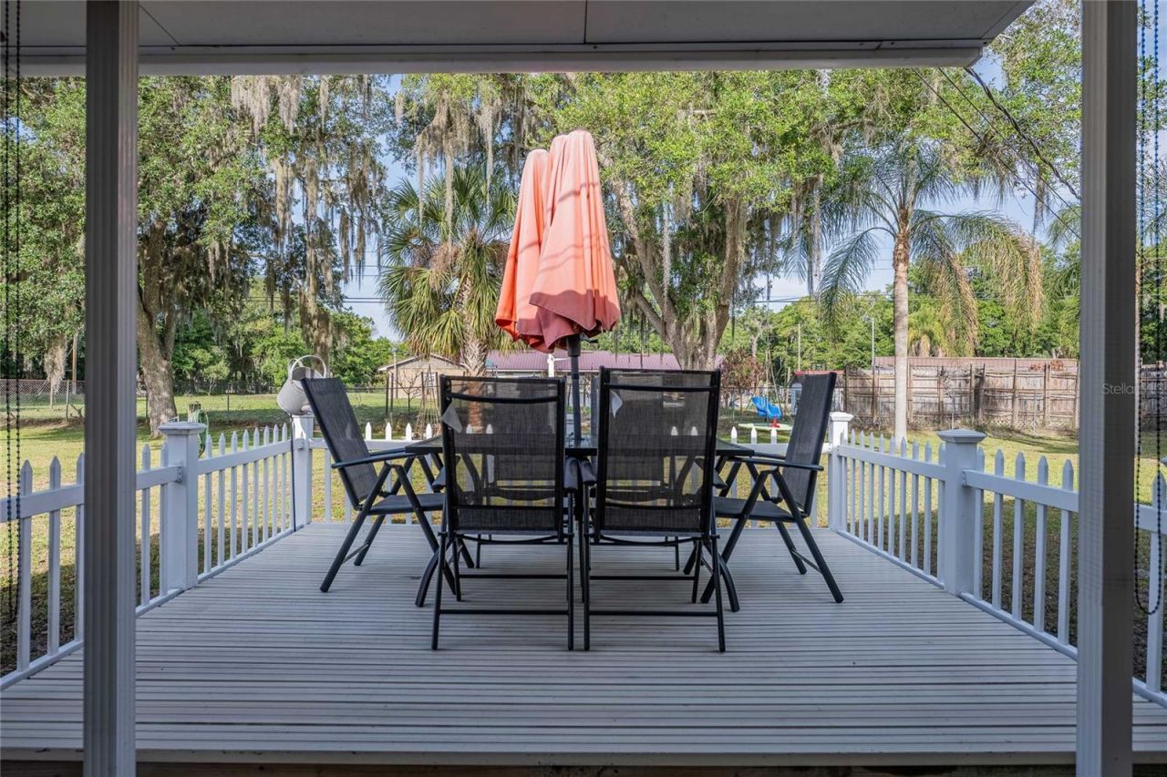 5905 Whispering Pines Road, Lakeland, FL 33811 Photo