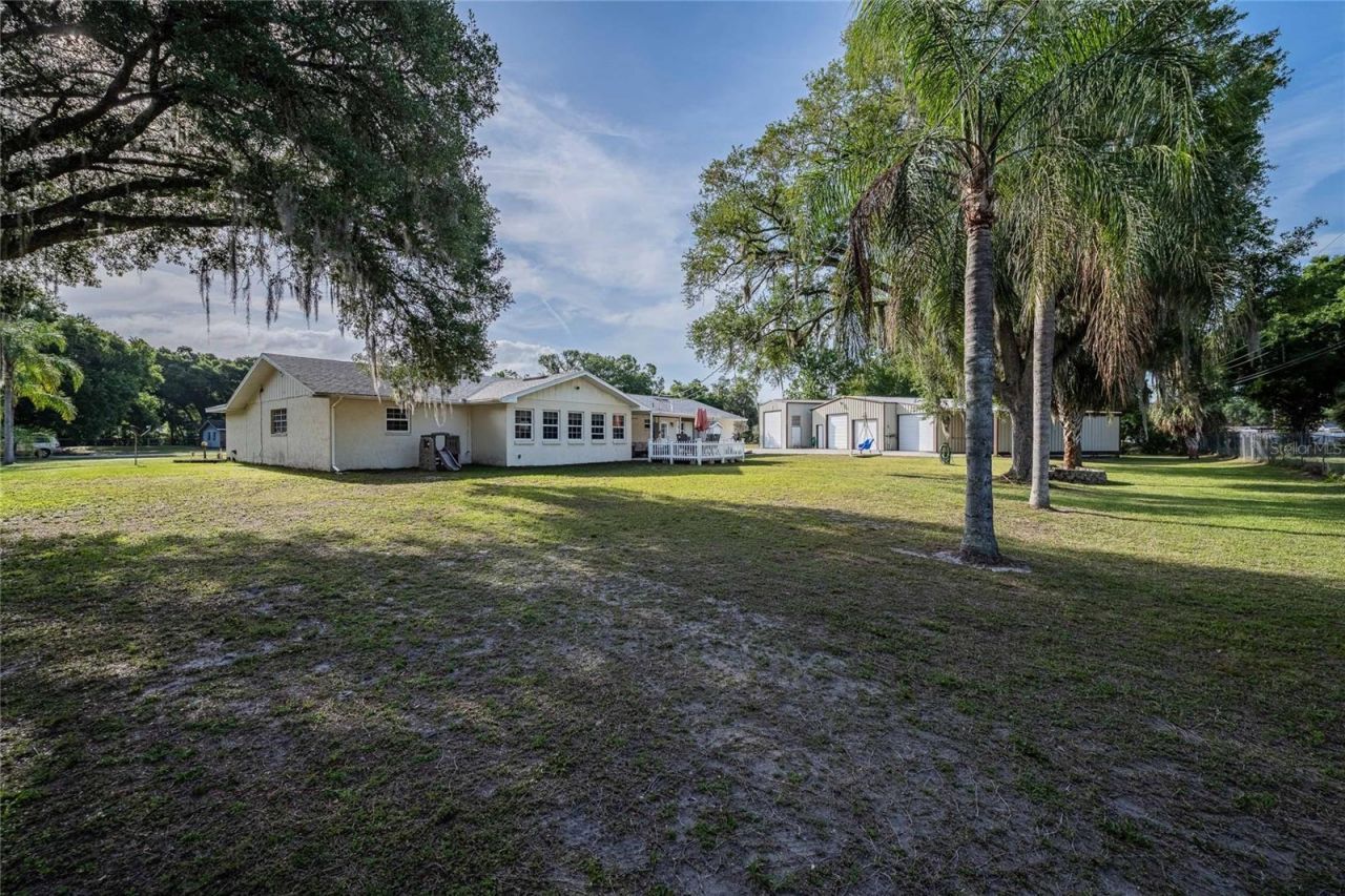5905 Whispering Pines Road, Lakeland, FL 33811 Photo
