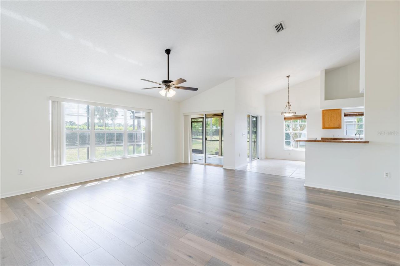 3353 Abaco Drive, Tavares, FL 32778 Photo