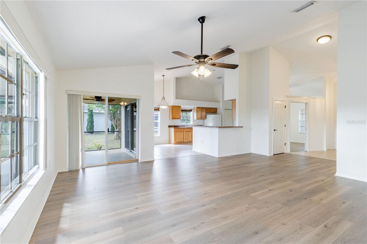 3353 Abaco Drive, Tavares, FL 32778 Photo