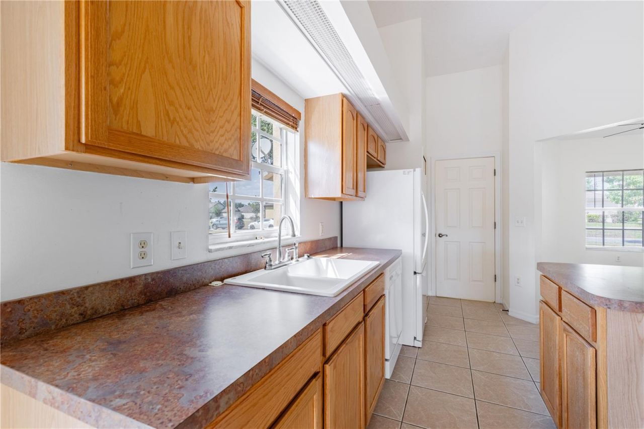 3353 Abaco Drive, Tavares, FL 32778 Photo