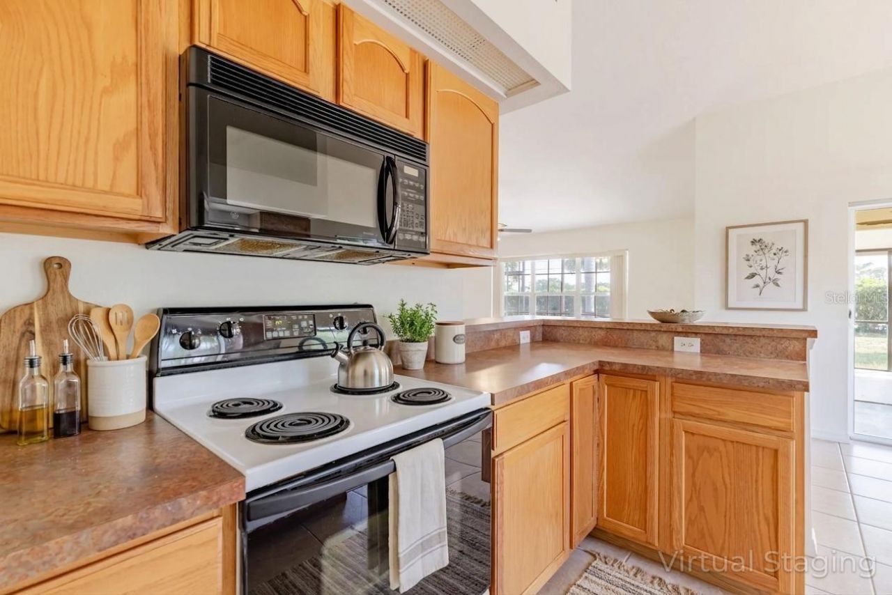 3353 Abaco Drive, Tavares, FL 32778 Photo