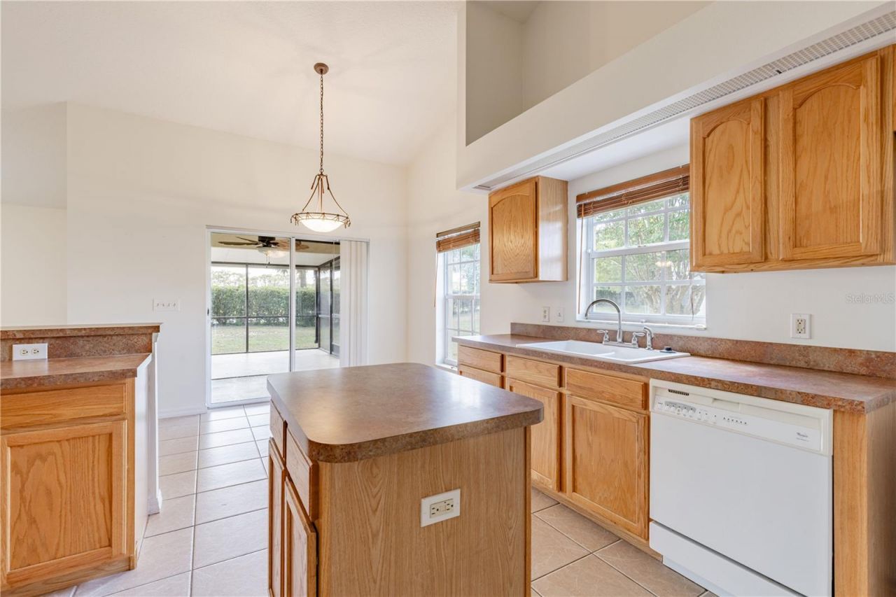 3353 Abaco Drive, Tavares, FL 32778 Photo