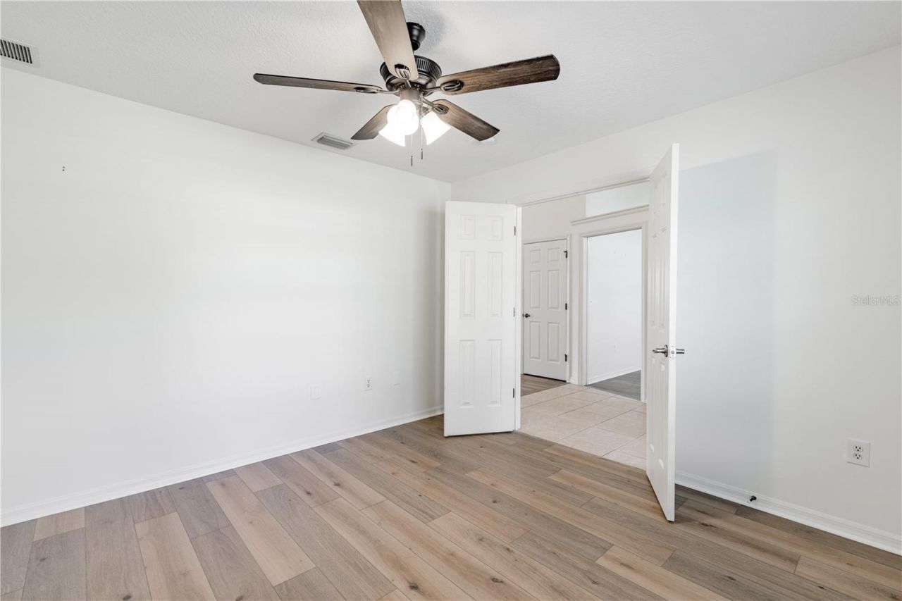 3353 Abaco Drive, Tavares, FL 32778 Photo