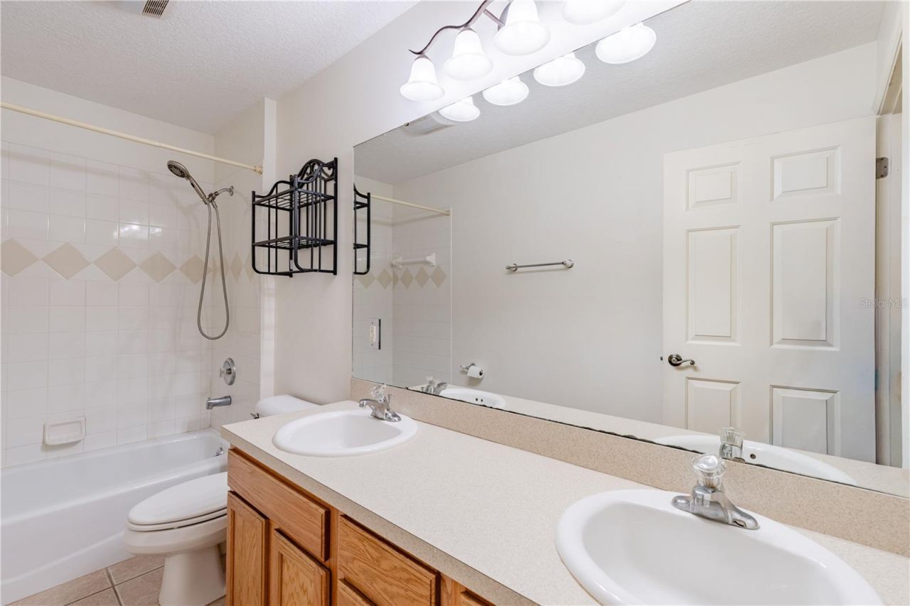 3353 Abaco Drive, Tavares, FL 32778 Photo