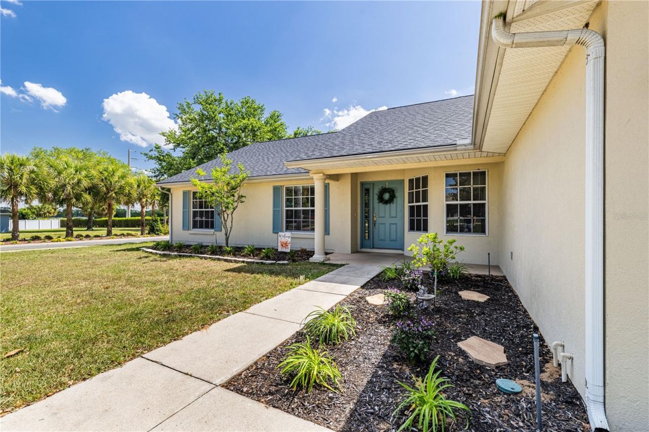 3353 Abaco Drive, Tavares, FL 32778 Photo