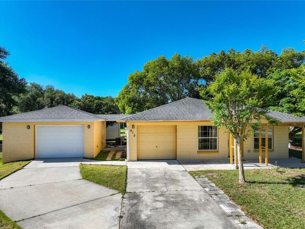 612 PALMETTO DRIVE , MASCOTTE, FL 34753