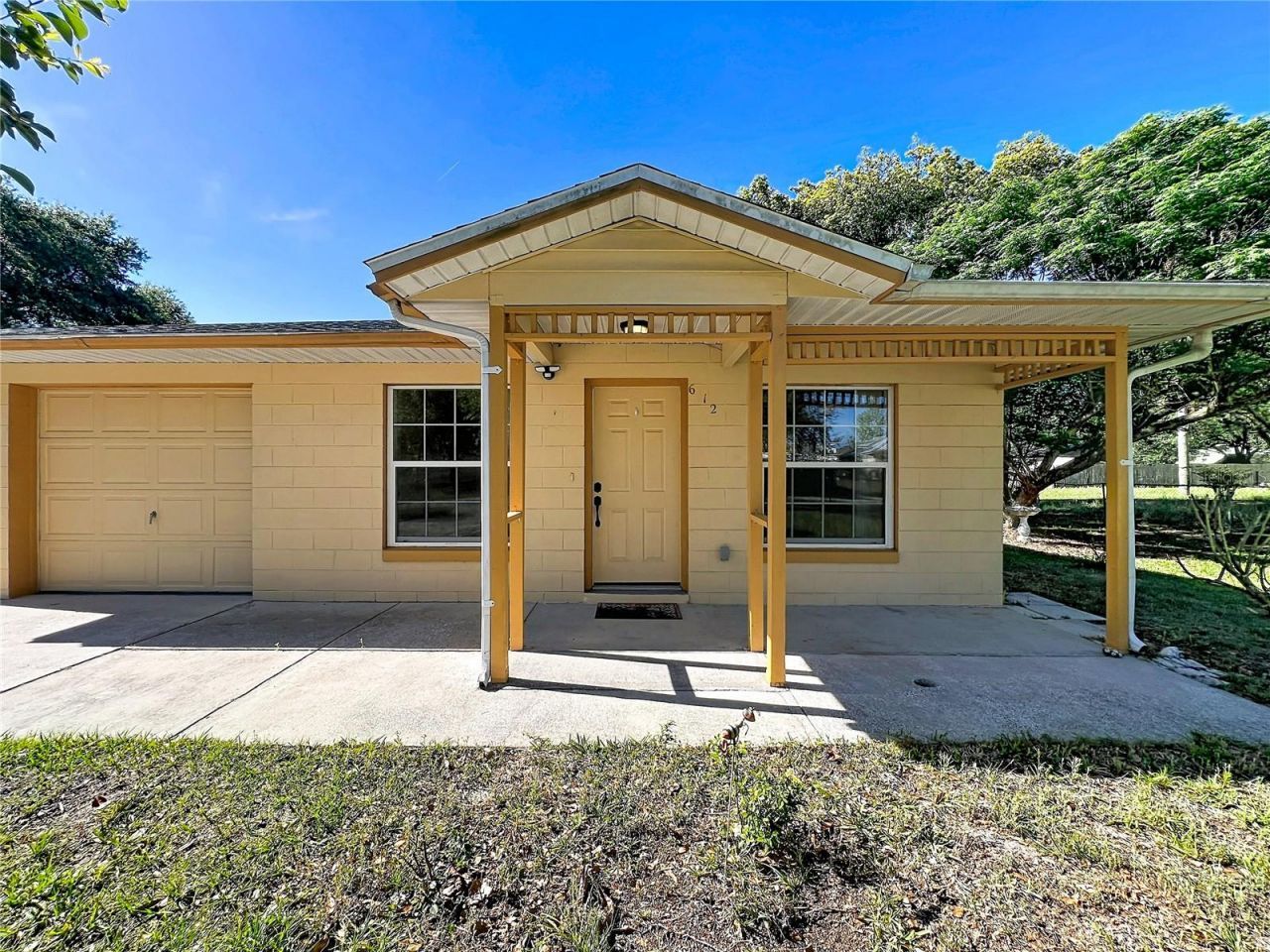 612 Palmetto Drive , Mascotte, FL 34753 Photo
