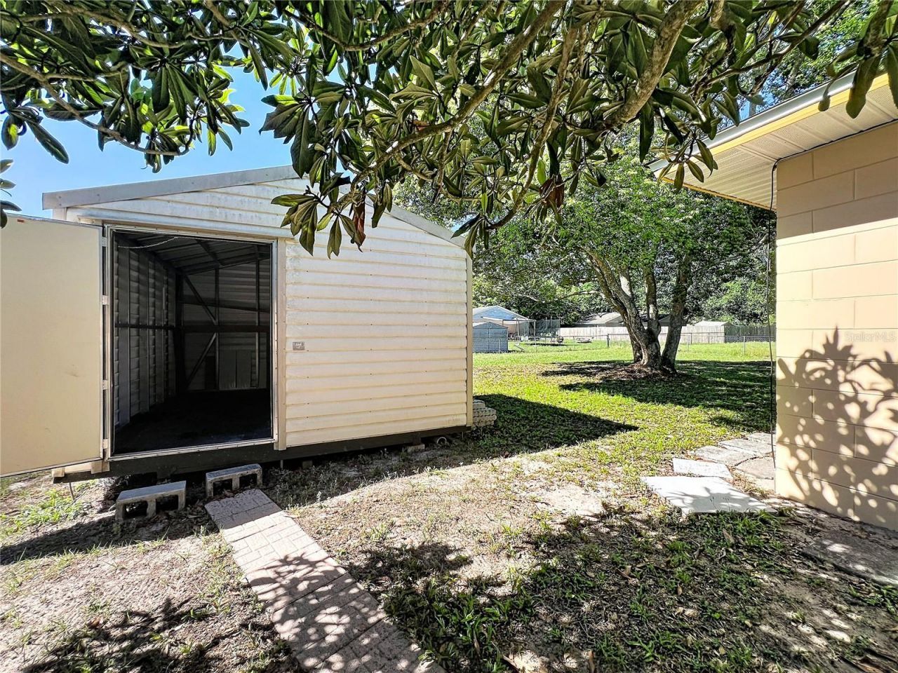 612 Palmetto Drive , Mascotte, FL 34753 Photo
