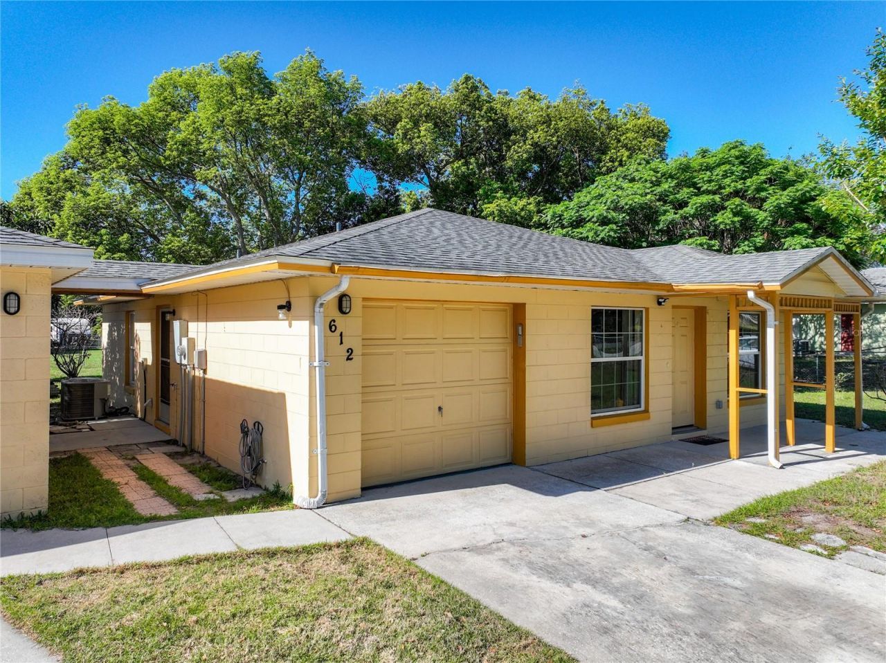 612 Palmetto Drive , Mascotte, FL 34753 Photo
