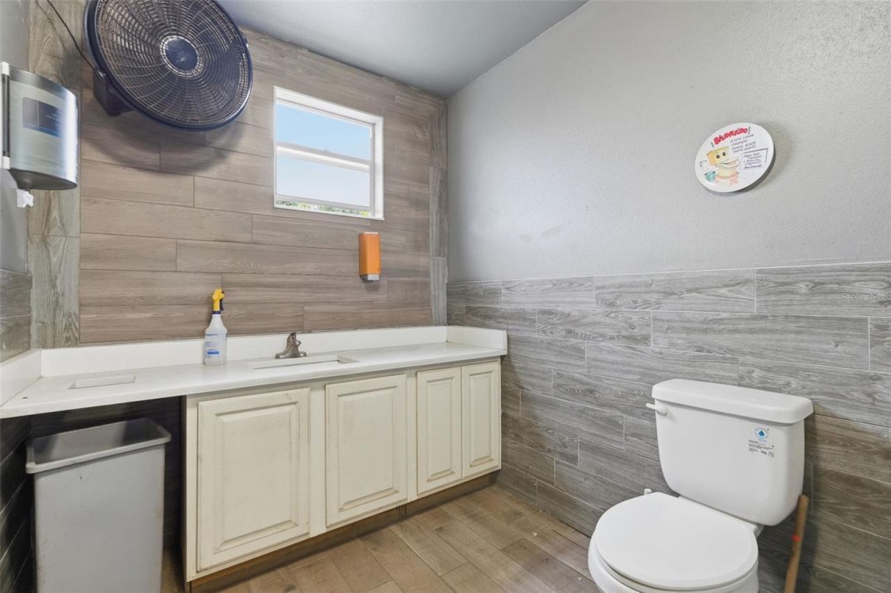6512 Old Cheney Highway, Orlando, FL 32807 Photo