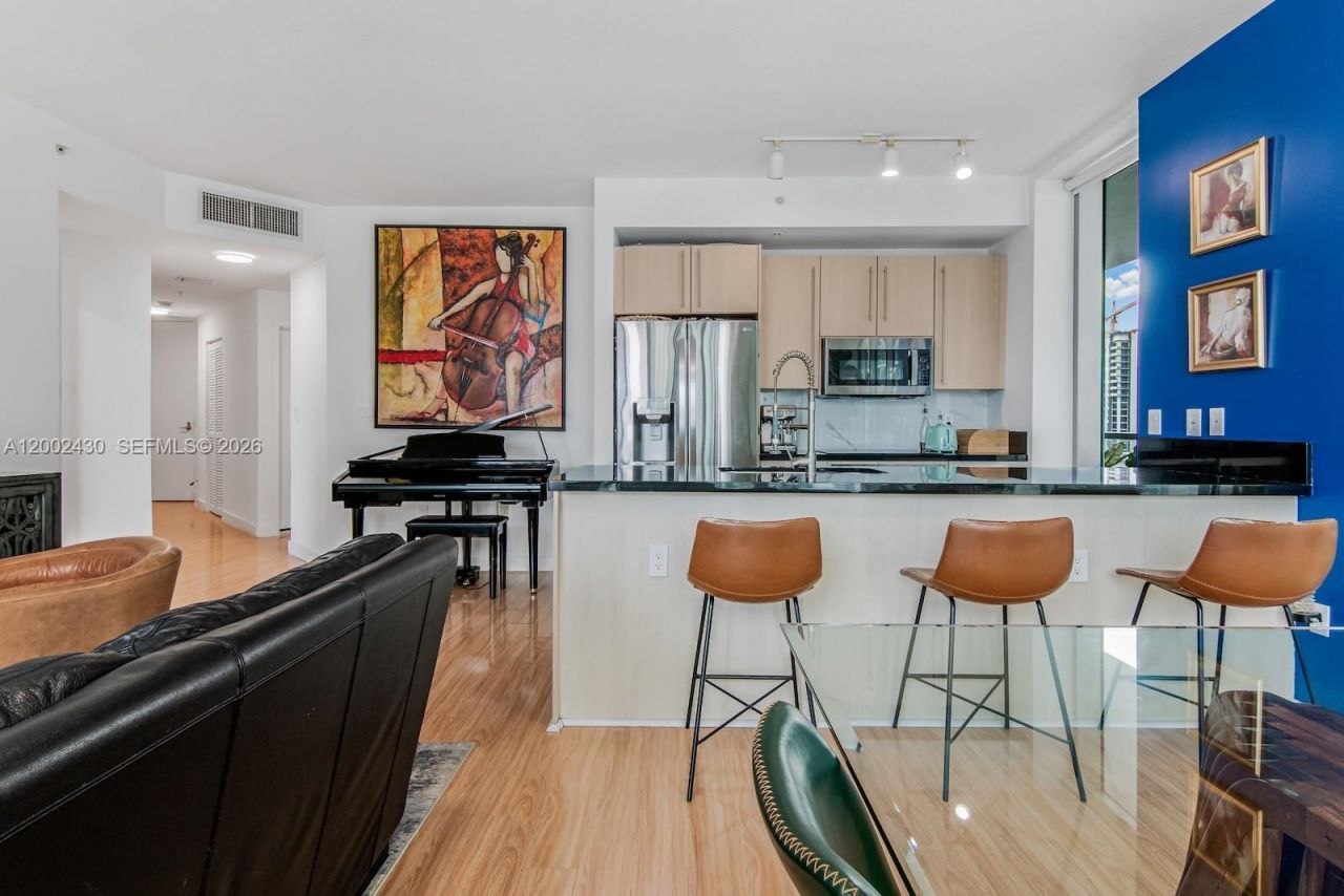 79 SW 12th St , Unit 2107-S, Miami, FL 33130 Photo