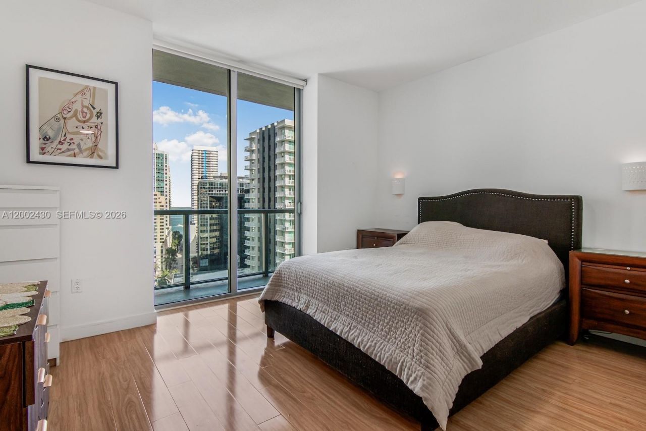 79 SW 12th St , Unit 2107-S, Miami, FL 33130 Photo