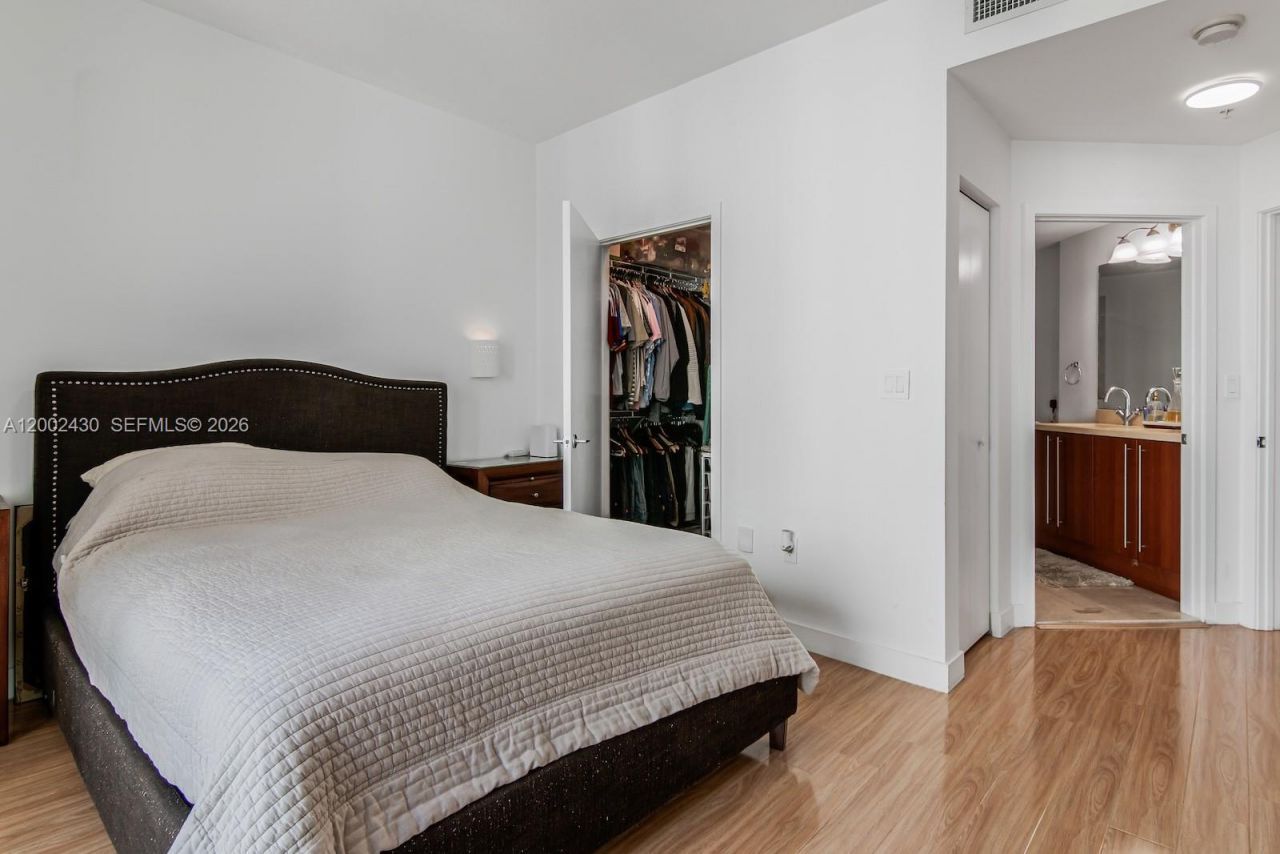 79 SW 12th St , Unit 2107-S, Miami, FL 33130 Photo