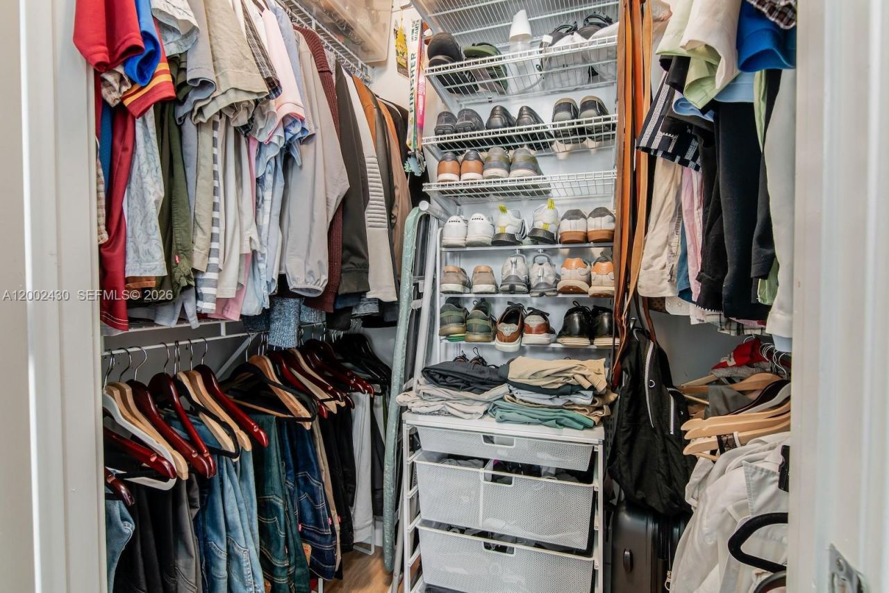 79 SW 12th St , Unit 2107-S, Miami, FL 33130 Photo