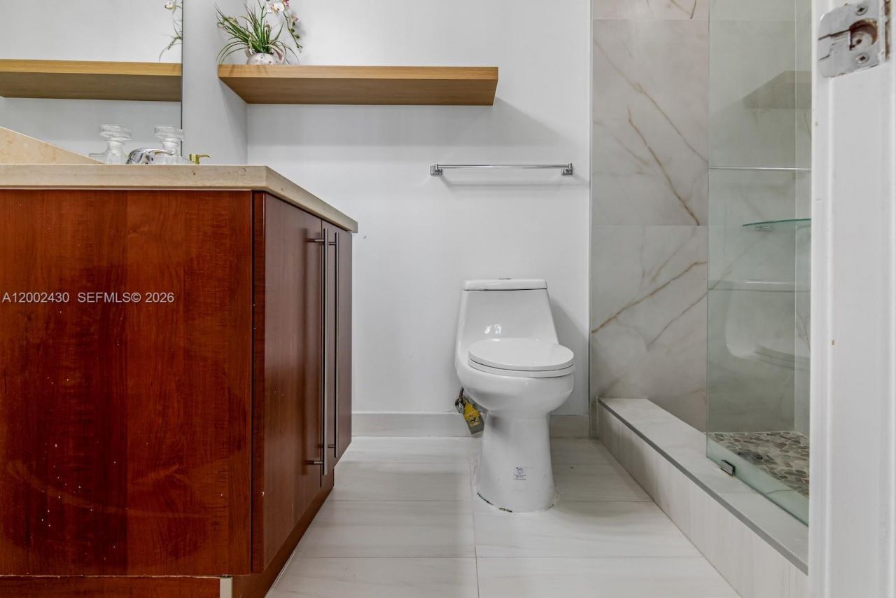 79 SW 12th St , Unit 2107-S, Miami, FL 33130 Photo