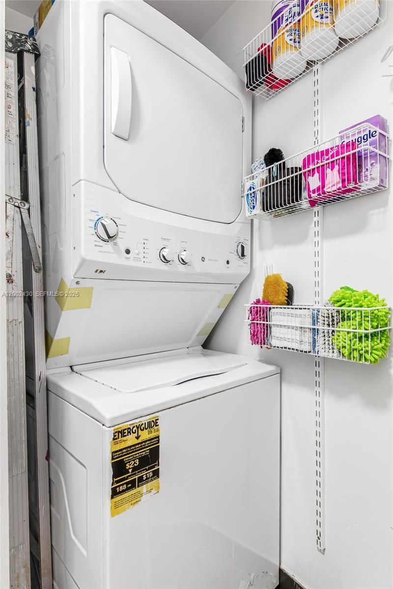 79 SW 12th St , Unit 2107-S, Miami, FL 33130 Photo