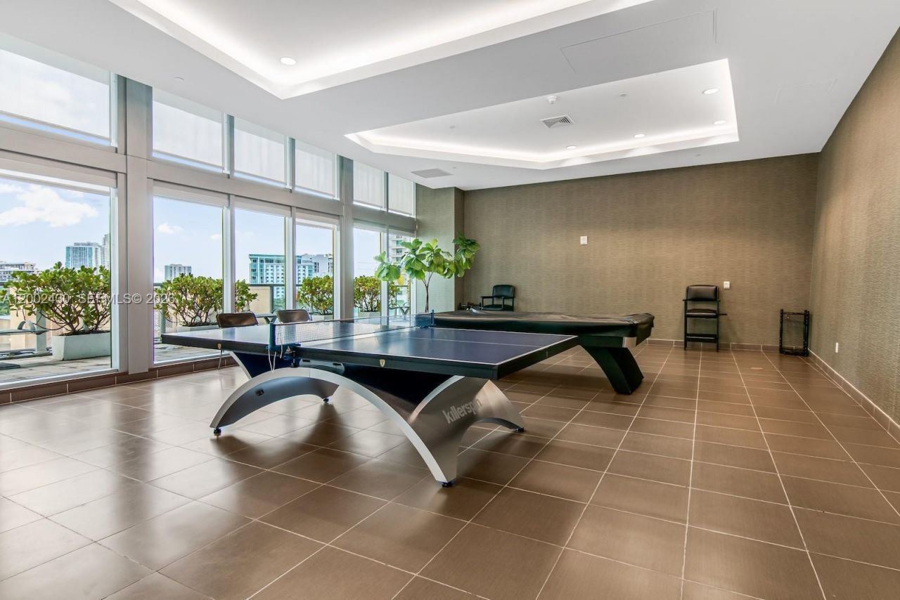 79 SW 12th St , Unit 2107-S, Miami, FL 33130 Photo