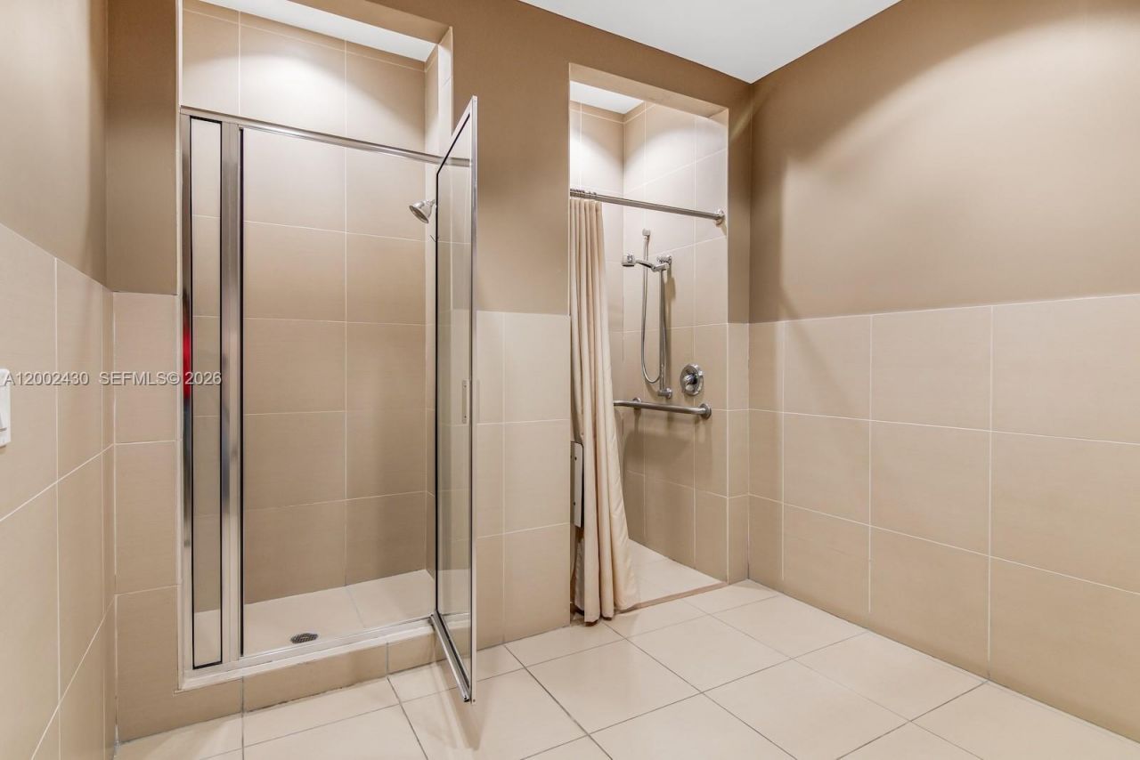 79 SW 12th St , Unit 2107-S, Miami, FL 33130 Photo