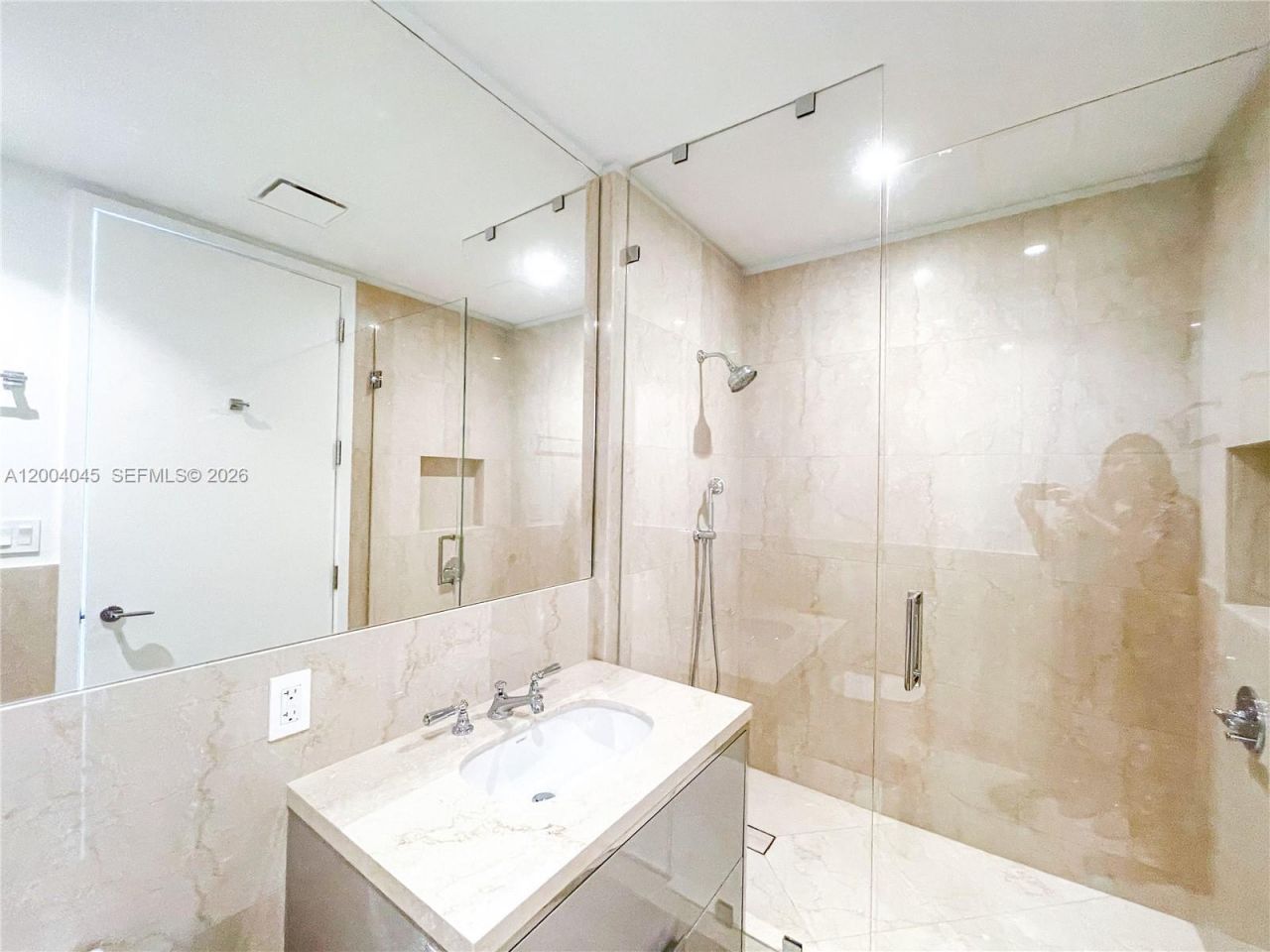 15701 Collins Ave, Unit 1205, Sunny Isles Beach, FL 33160 Photo