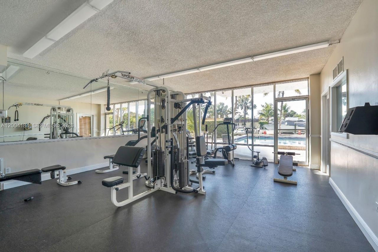 2350 NE 135th St, Unit 1207, North Miami, FL 33181 Photo