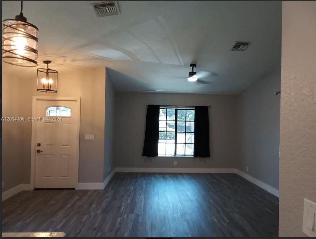 Please Call For Address, Fort Lauderdale, FL 33311 Photo