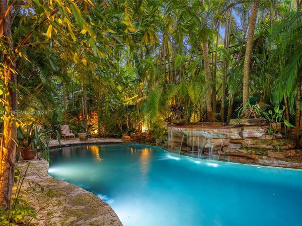 3584 Saint Gaudens Rd, Miami, FL 33133