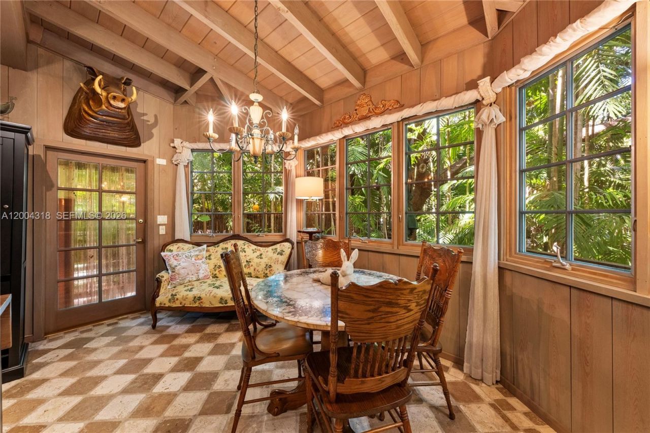 3584 Saint Gaudens Rd, Miami, FL 33133 Photo