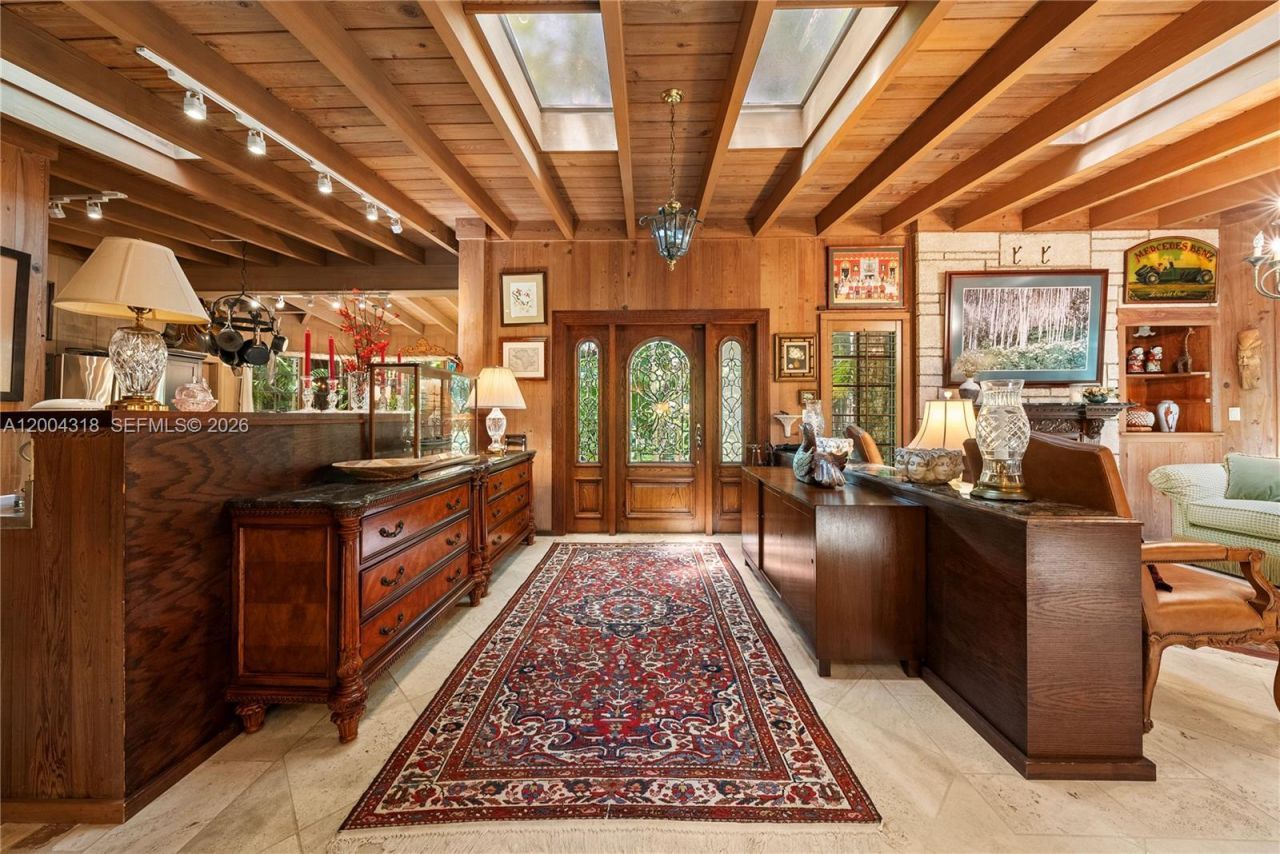 3584 Saint Gaudens Rd, Miami, FL 33133 Photo