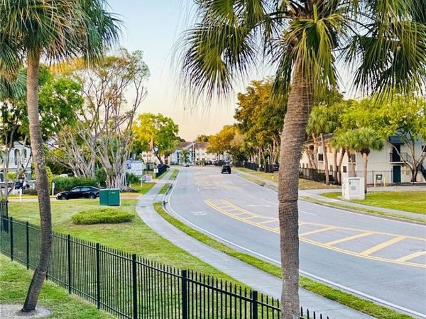 7012 NW 179th St , Unit 209, Hialeah, FL 33015