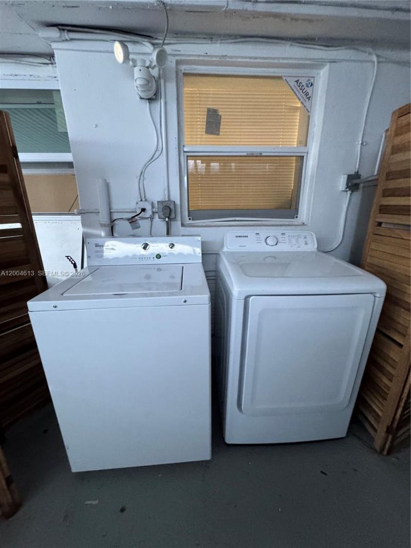 2796 SW 34th Ct , Unit Rear, Miami, FL 33133 Photo