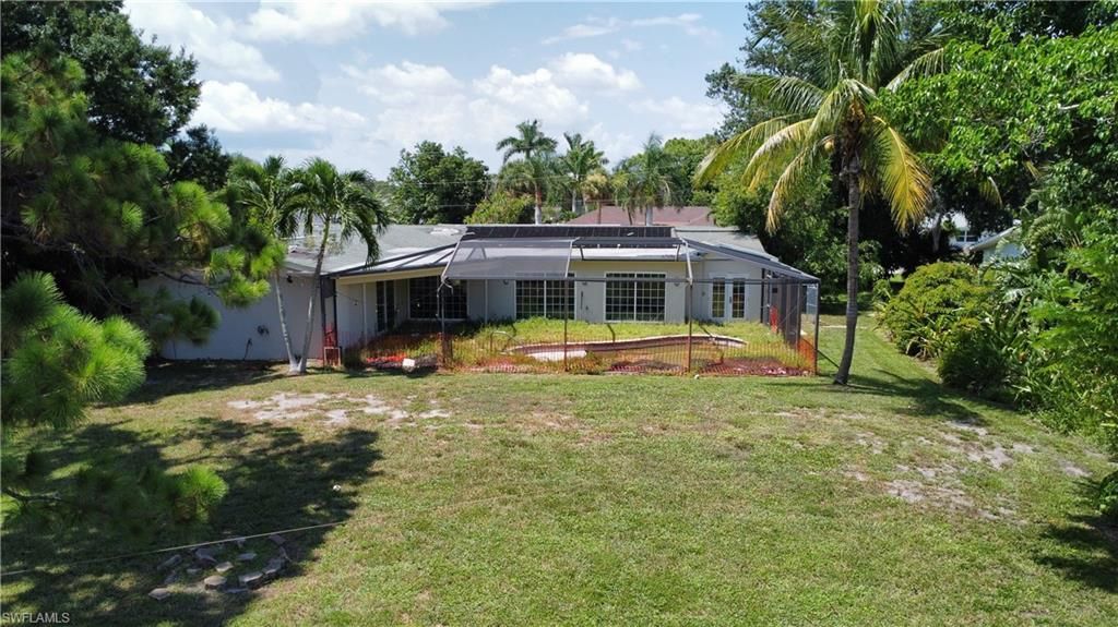 1845 Marina Cir, North Fort Myers, FL 33903 Photo