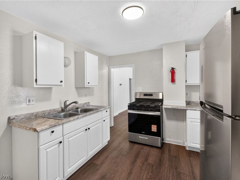 505 Brown Street, Akron, OH 44311 Photo 10