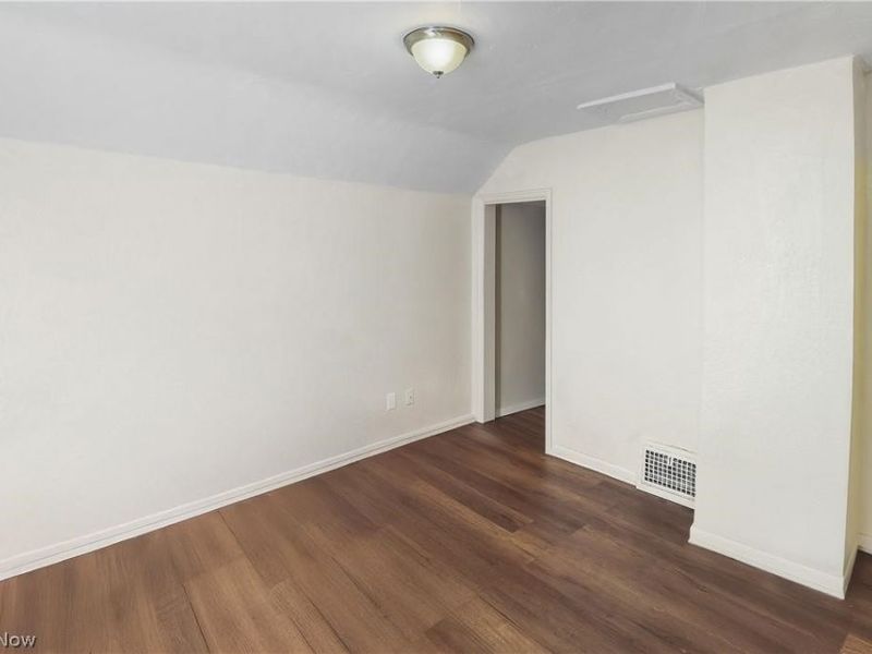 505 Brown Street, Akron, OH 44311 Photo 10