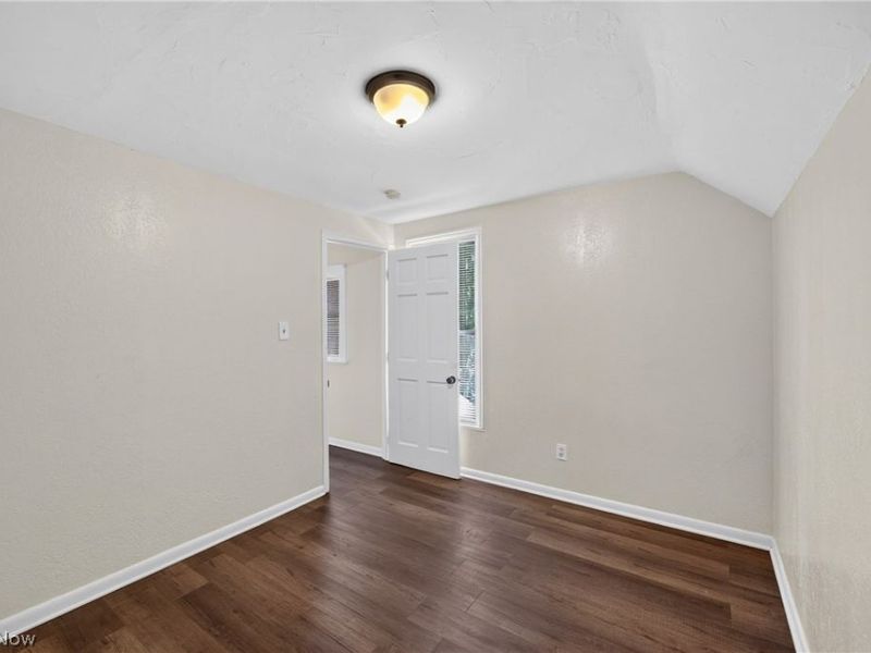 505 Brown Street, Akron, OH 44311 Photo 18