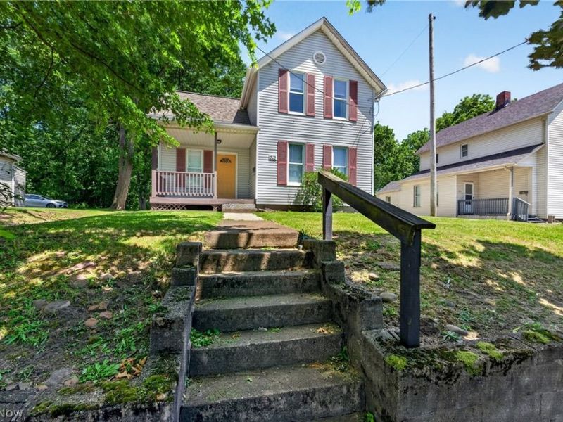 505 Brown Street, Akron, OH 44311 Photo 3