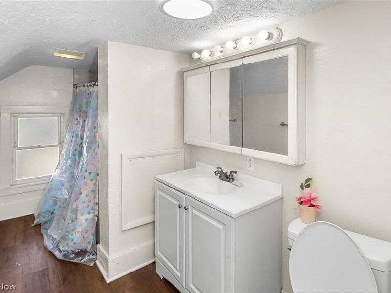 505 Brown Street, Akron, OH 44311 Photo 6