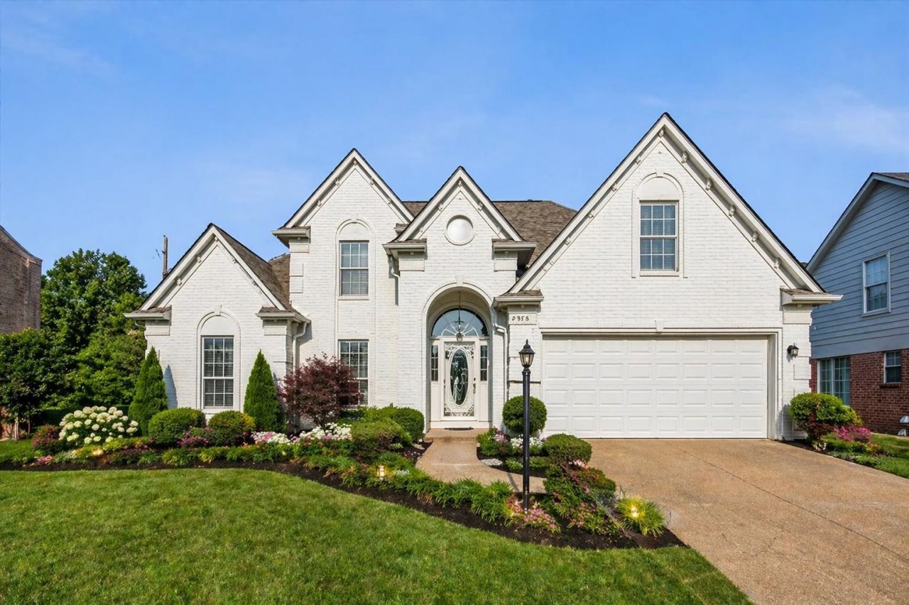 4063 Bordeaux Creek Cv, Memphis, TN 38125 Main Photo