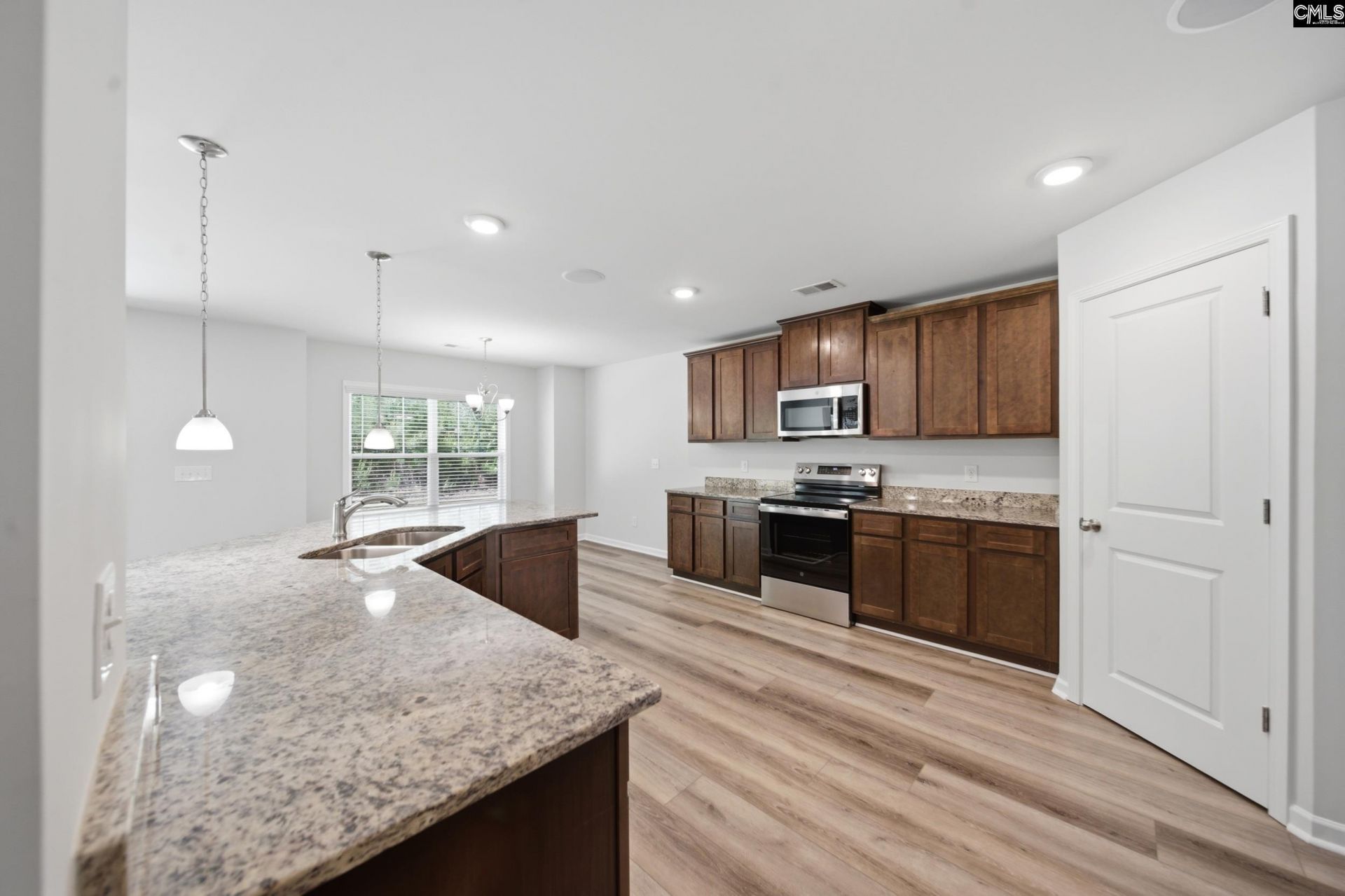 136 Tall Pines Road  Photo 10