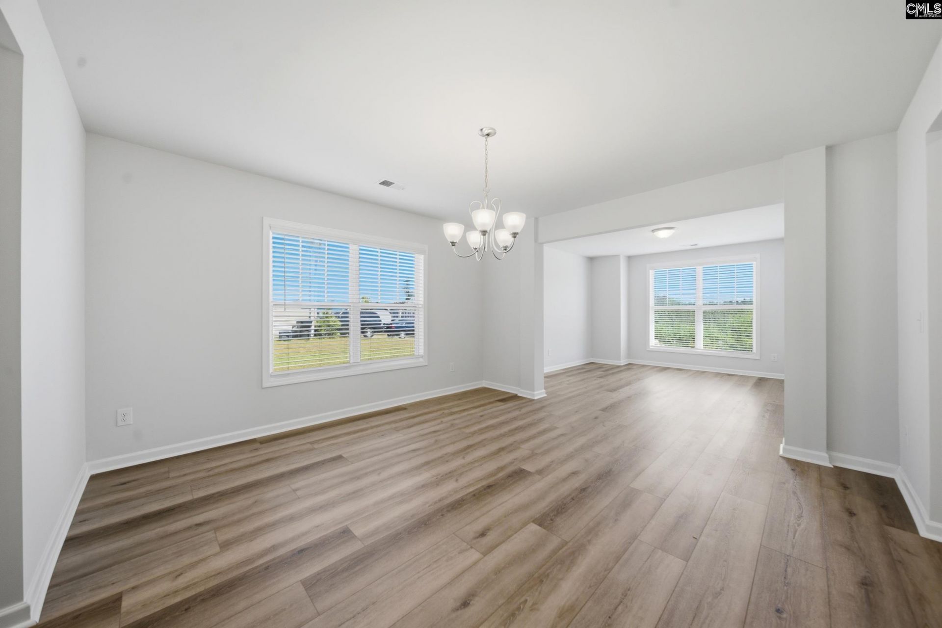 136 Tall Pines Road  Photo 4