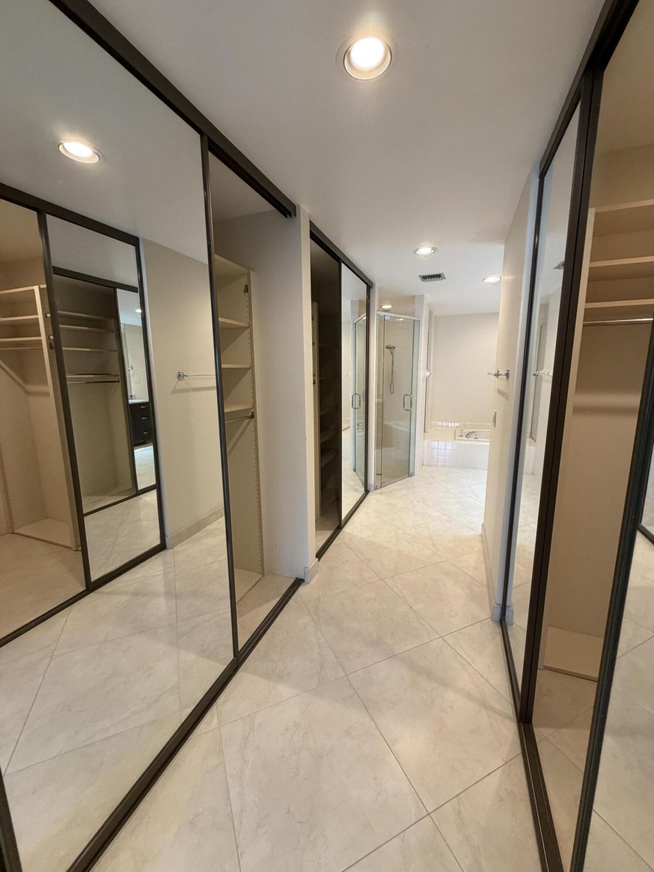 2805 Farragut Lane, West Palm Beach, FL 33409 Photo