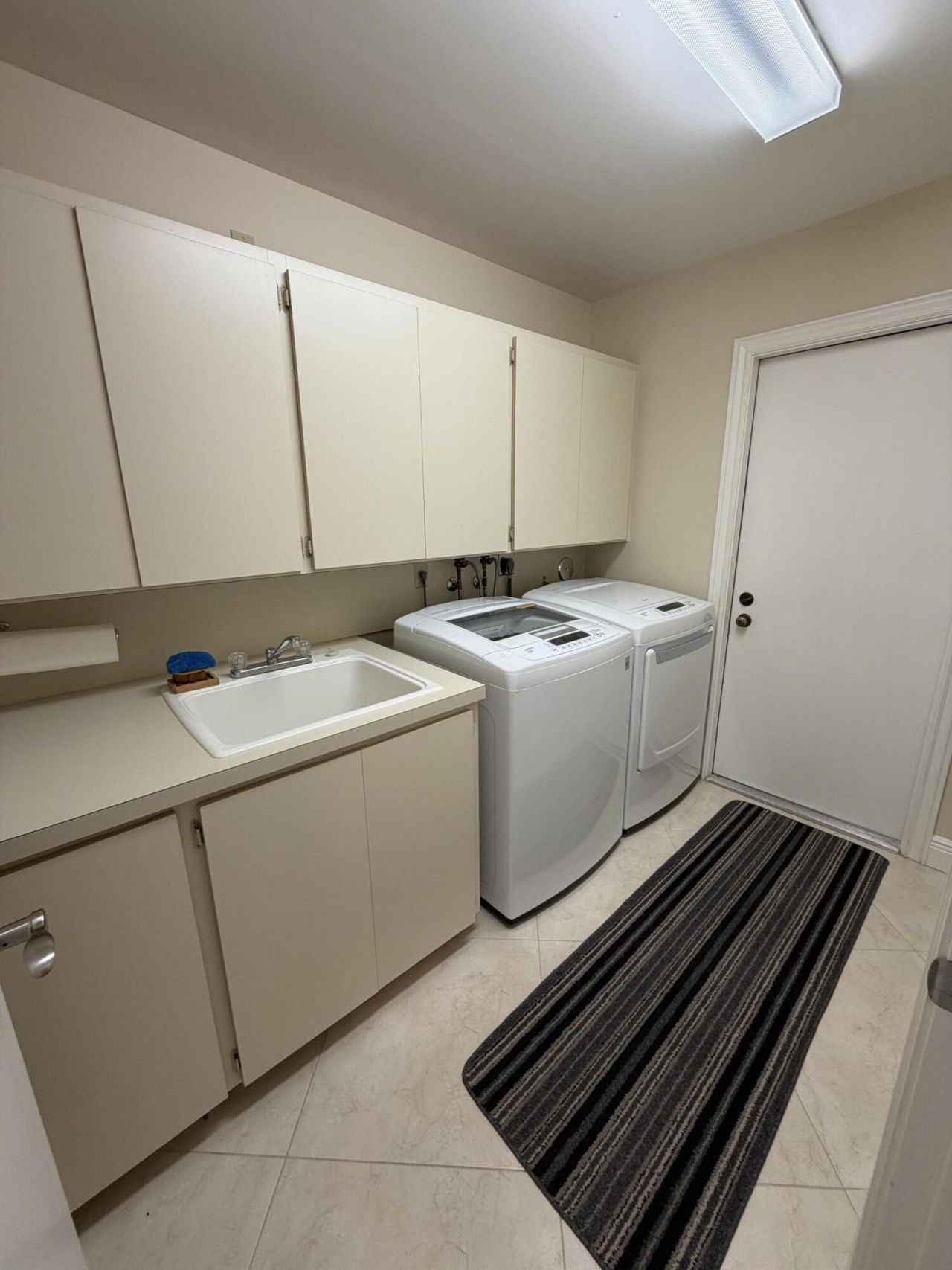 2805 Farragut Lane, West Palm Beach, FL 33409 Photo