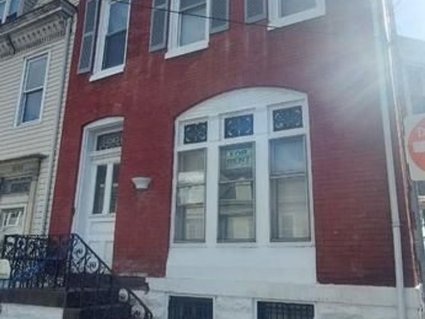 1023 W Market Street, Pottsville, PA 17901 Main Photo