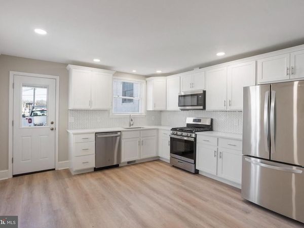 809 N PROVIDENCE ROAD , MEDIA, PA 19063