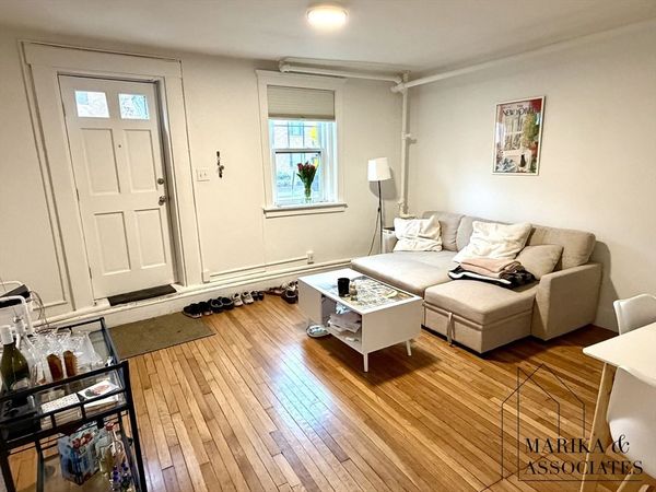 576 Washington Street, Unit 7, Brookline, MA 02446