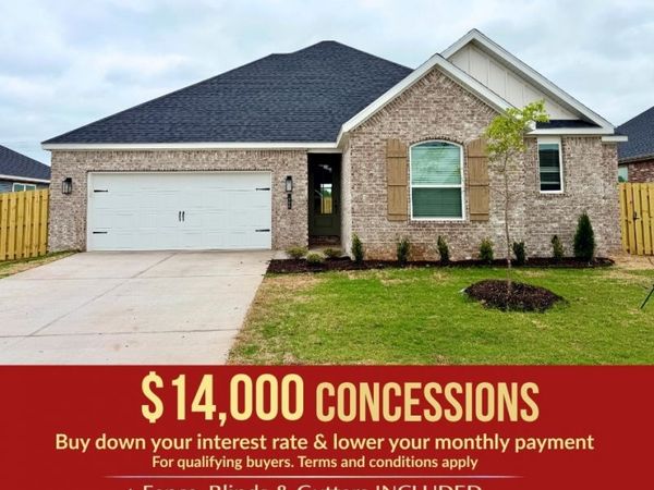 1900 Bugg Street , Pea Ridge, AR 72751