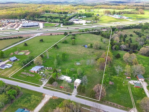 95 Bunker Hill Road , Strafford, MO 65757