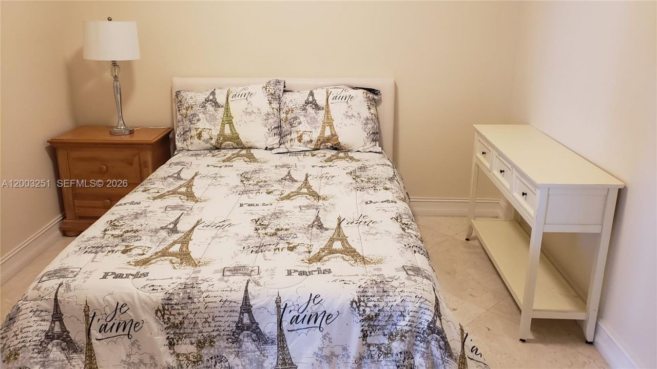 16699 Collins Ave, Unit 2404, Sunny Isles Beach, FL 33160 Photo