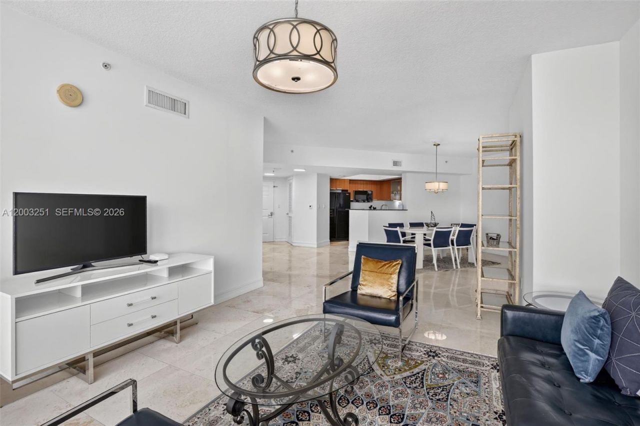 16699 Collins Ave, Unit 2404, Sunny Isles Beach, FL 33160 Photo
